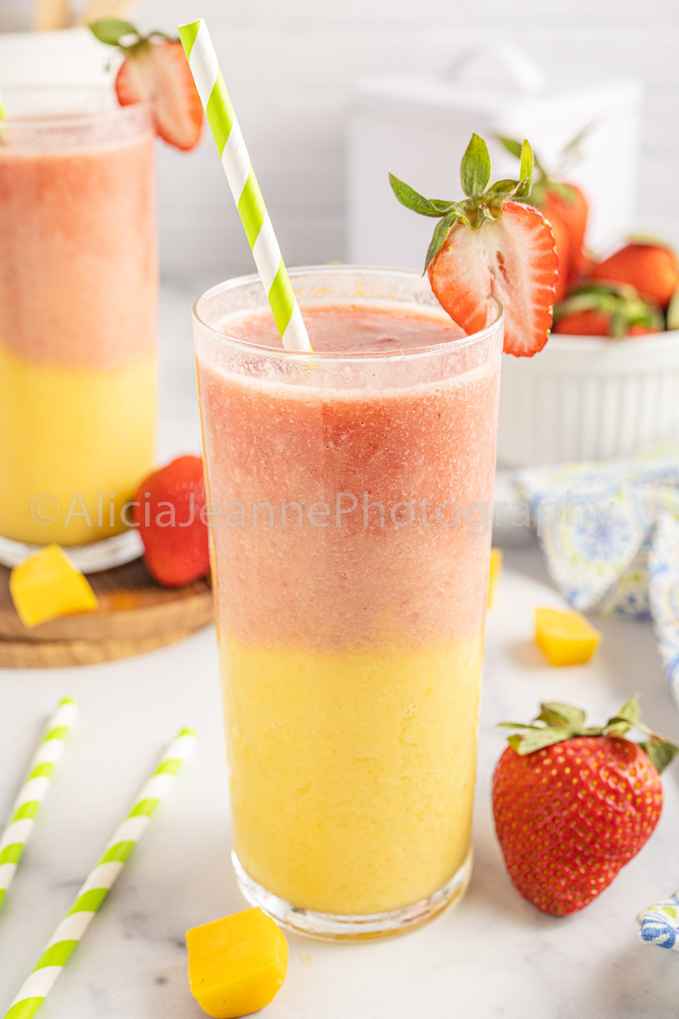 Strawberry Mango Smoothie- *EXCLUSIVE*