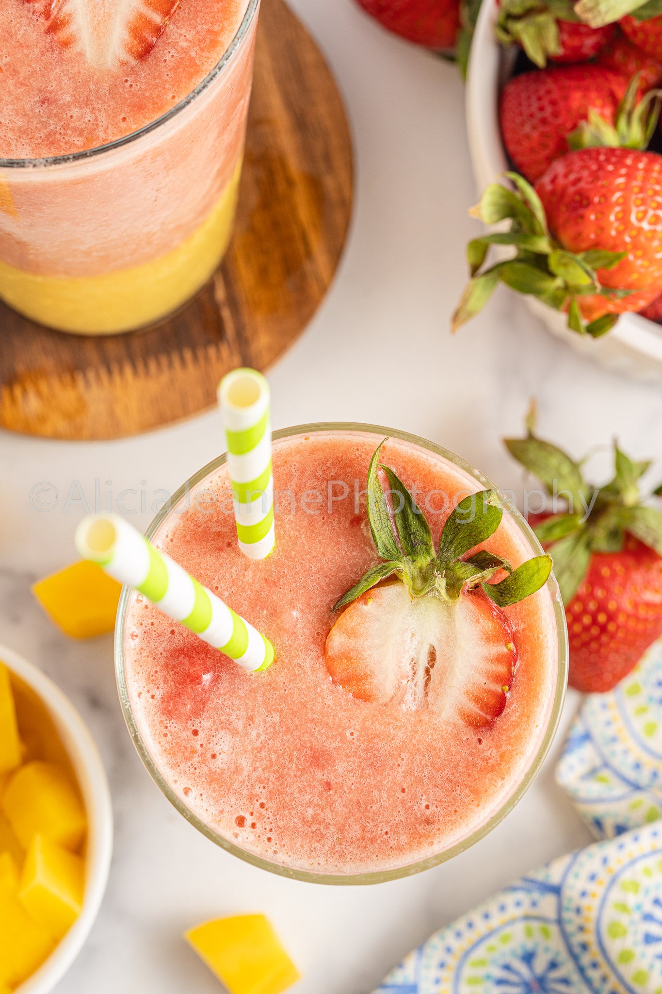 Strawberry Mango Smoothie- *EXCLUSIVE*